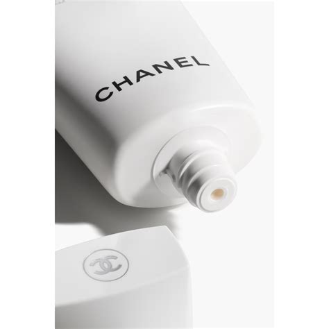 chanel blanca|chanel le blanc cleanser.